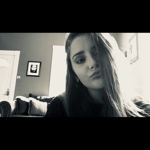 Meet your Posher, Sophia